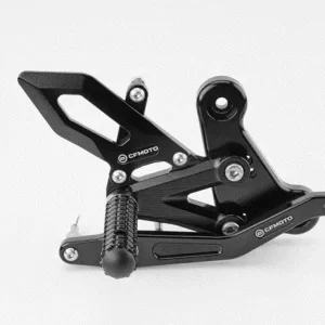 Snabb leverans CFMOTO UPPÅTFLYTTAT FOTPINNE-KIT HÖGERRH RAISED FOOTREST 675 SR-R