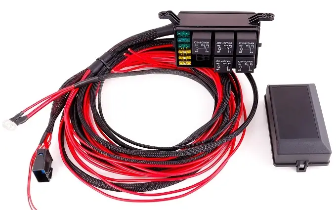 MaxxECU relä och säkringscentral Köp online