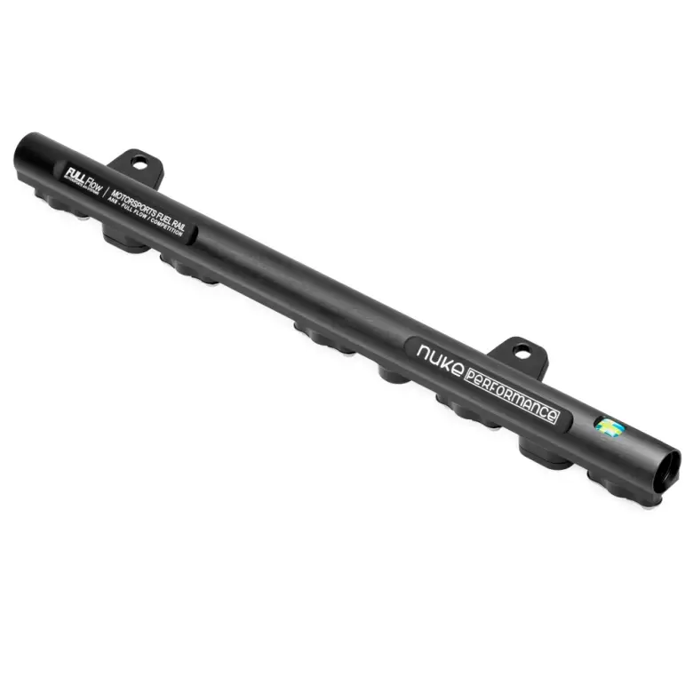 Nuke Volvo 5cyl vitmotor fuel rail Nedsatt pris