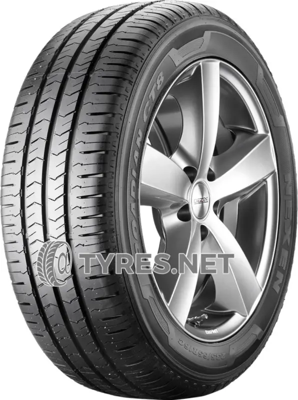 Köp nu Nexen Roadian CT8 205/70 R15 106/104T