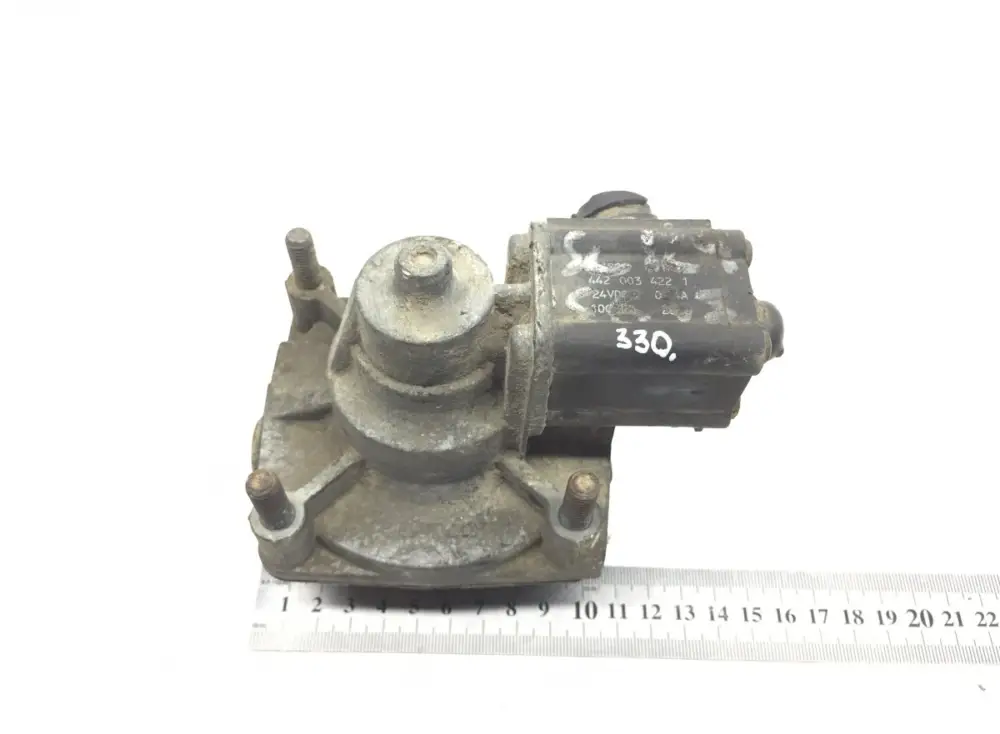 1405932 Accelerationsventil för fotbroms 1935030 - WABCO Handla nu