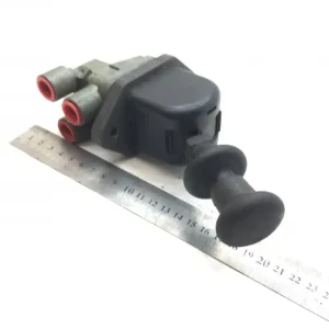 0034307981 Handbromsventil MERCEDES-BENZ A0034307281 A0034307981 0034307281 1524291 Atego, Atego 2, Atego 3 (1996-) KNORR-BREMSE Utförsäljning