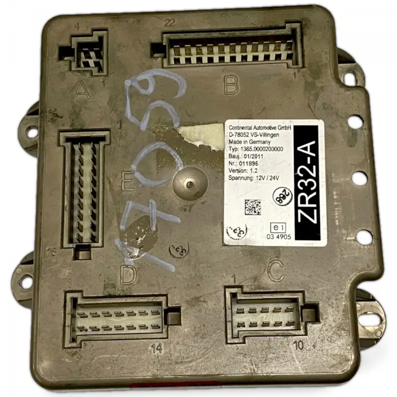 2897211 ZR2 styrdon SOLARIS 2124059 2418424 2569844 1898384 1501-200-041 1501200041 30036860 Urbino, Alpino, Vacanza (1999-) CONTINENTAL AUTOMOTIV GMBH Beställ idag