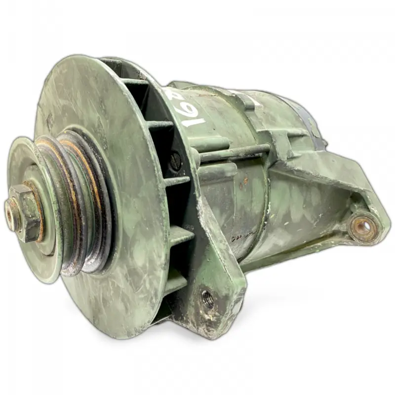 0111545002 Generator MERCEDES-BENZ A0111545002 A0061548602 A0081547802 A0051544502 A0081542802 0061548602 0081547802 0051544502 0081542802 Bus I (1963-1998) BOSCH Kundfavorit
