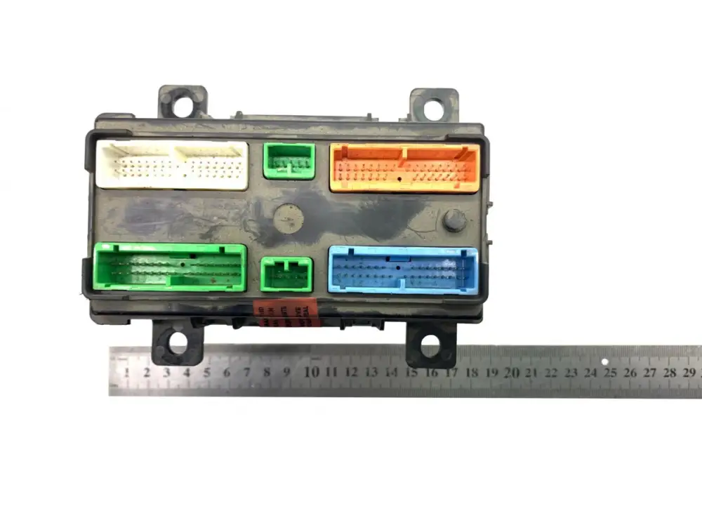 21313711 Styrblock, VECU VOLVO 20554489 20758801 21067821 21720464 85000835 85003810 85013308 20453548 20538397 FM7-FM12, FM, FMX (1998-2014) Sänkt pris