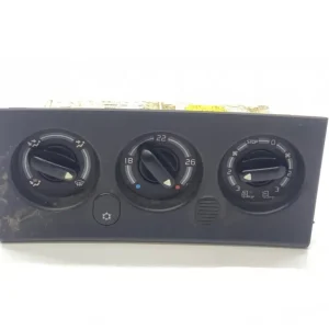 5010290297 Strömbrytarpanel för värmesystem för passagerarutrymme RENAULT TRUCKS 5010290301 Magnum (1990-2014) RENAULT BEHR Outlet